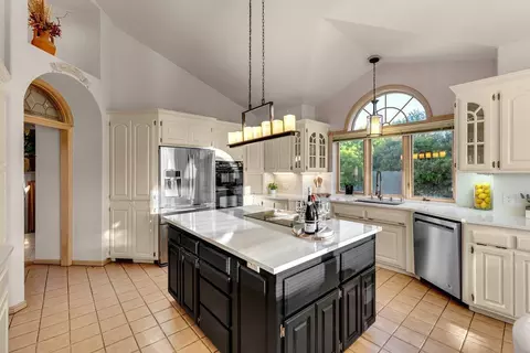 Kitchen - 3197 Pinot Path, Redding, CA 96001 photo 2 of 2