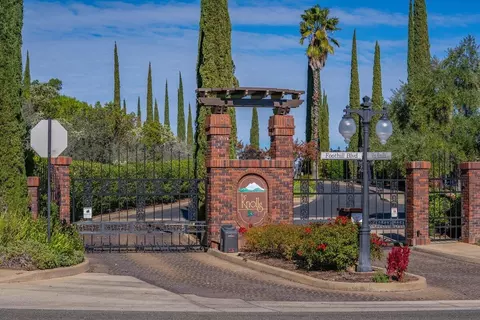 View/Area - 3197 Pinot Path, Redding, CA 96001 photo 2 of 7