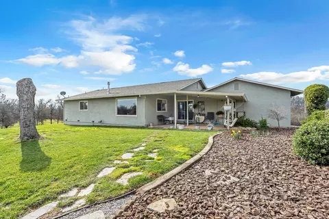 12249 Manzanoaks Dr, Redding, CA 96003 photo 38