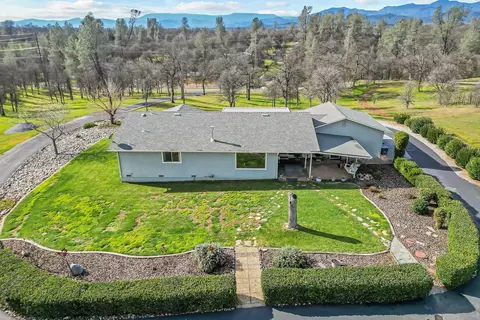 12249 Manzanoaks Dr, Redding, CA 96003 photo 44