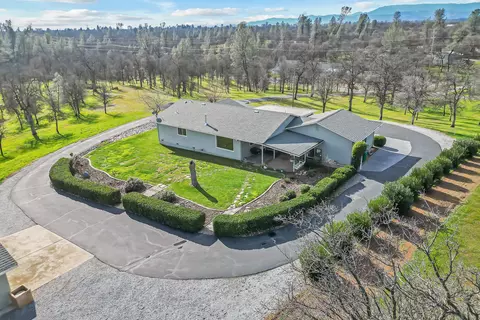 12249 Manzanoaks Dr, Redding, CA 96003 photo 46