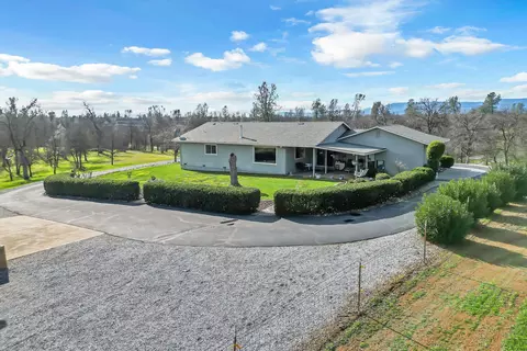 12249 Manzanoaks Dr, Redding, CA 96003 photo 47
