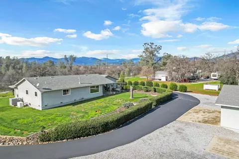 12249 Manzanoaks Dr, Redding, CA 96003 photo 42