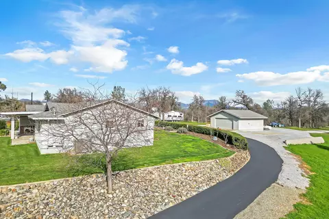 12249 Manzanoaks Dr, Redding, CA 96003 photo 41