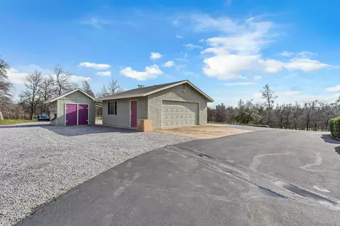 12249 Manzanoaks Dr, Redding, CA 96003 photo 43
