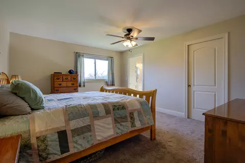 12249 Manzanoaks Dr, Redding, CA 96003 photo 25