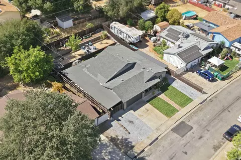 View/Area - 1360 Hemlock Ave, Anderson, CA 96007 photo 3 of 5