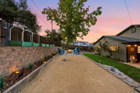 Exterior - 1360 Hemlock Ave, Anderson, CA 96007 photo 10 of 12