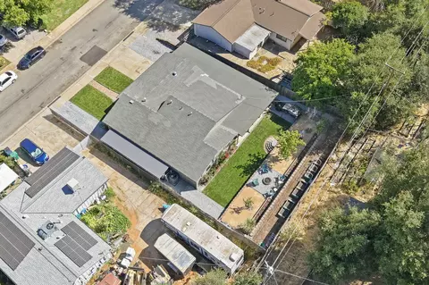 View/Area - 1360 Hemlock Ave, Anderson, CA 96007 photo 4 of 5