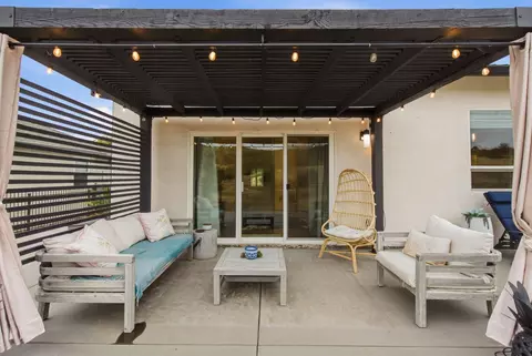 Exterior - 4689 Kilkee Dr, Redding, CA 96001 photo 6 of 15