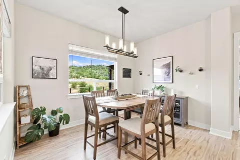 Dining - 4689 Kilkee Dr, Redding, CA 96001 photo 1 of 2