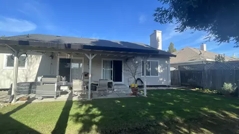Exterior - 208 Viking Ct, Windsor, CA 95492 photo 6 of 7