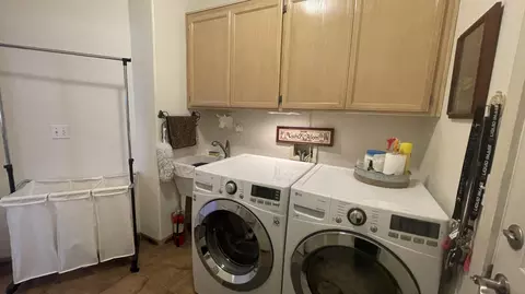 Other - 208 Viking Ct, Windsor, CA 95492 photo 3 of 5