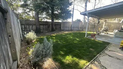 Exterior - 208 Viking Ct, Windsor, CA 95492 photo 7 of 7