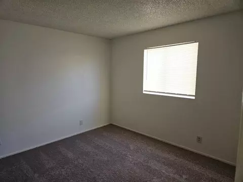 Bedroom - 1073 Fallon Ct, Redding, CA 96003 photo 2 of 2