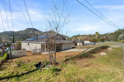 Exterior - 14780 Marin Dr, Redding, CA 96003 photo 10 of 11