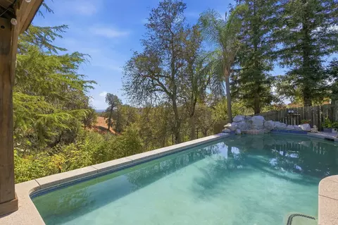 Exterior - 2323 Tradition Way, Redding, CA 96001 photo 2 of 10