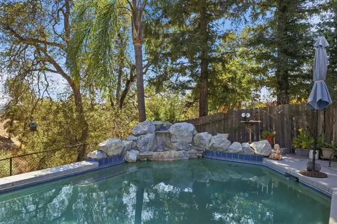 Exterior - 2323 Tradition Way, Redding, CA 96001 photo 3 of 10