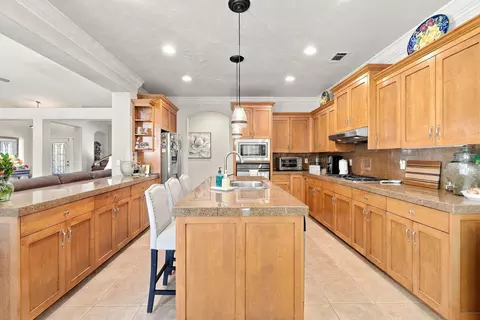 Kitchen - 2323 Tradition Way, Redding, CA 96001 photo 1 of 4
