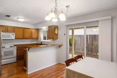 Kitchen - 5637 Cascade Dr, Redding, CA 96003 photo 1 of 3