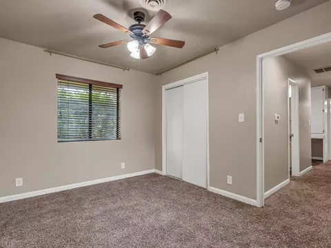 Bedroom - 6905 Scotview Ln, Anderson, CA 96007 photo 6 of 7