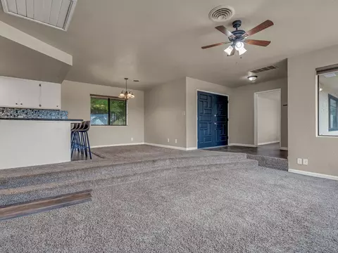 Living - 6905 Scotview Ln, Anderson, CA 96007 photo 4 of 12