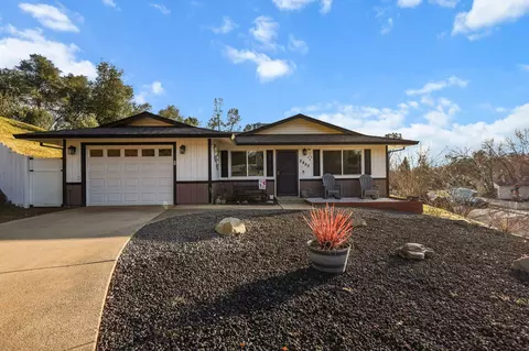 2455 Cana Dr, Shasta Lake, CA 96019