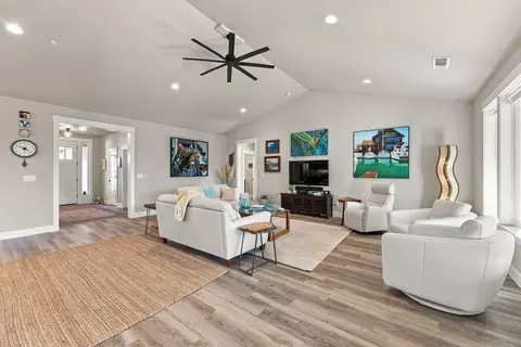 Living - 3577 Laver St, Redding, CA 96002 photo 1 of 1