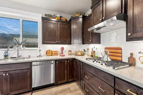 Kitchen - 3577 Laver St, Redding, CA 96002 photo 2 of 3