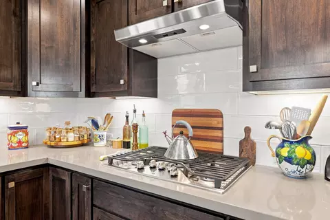 Kitchen - 3577 Laver St, Redding, CA 96002 photo 3 of 3