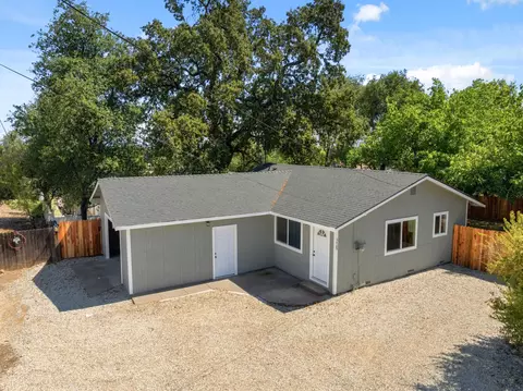 Exterior - 3405 West St, Redding, CA 96001 photo 2 of 6