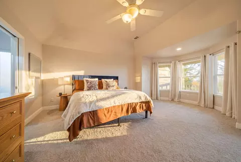 Bedroom - 332 Franciscan Trl, Redding, CA 96003 photo 1 of 1