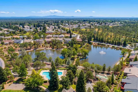 View/Area - 332 Franciscan Trl, Redding, CA 96003 photo 3 of 5