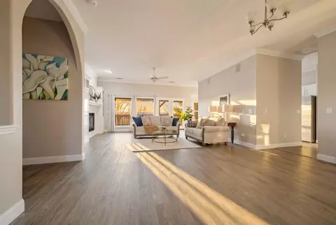 Living - 332 Franciscan Trl, Redding, CA 96003 photo 1 of 5