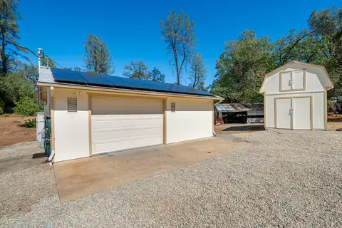 Exterior - 9047 Chaparral Dr, Redding, CA 96001 photo 26 of 46
