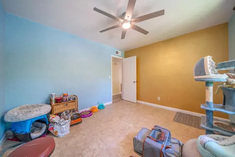 Bedroom - 9047 Chaparral Dr, Redding, CA 96001 photo 5 of 5