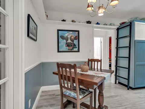 Dining - 1541 Lewiston Rd, Lewiston, CA 96052 photo 1 of 1