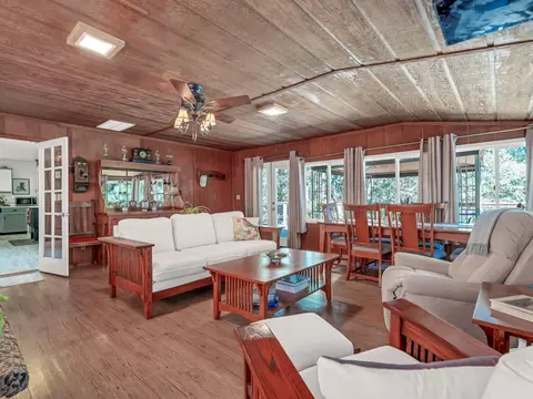 Living - 1541 Lewiston Rd, Lewiston, CA 96052 photo 1 of 4