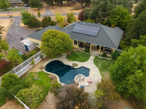 View/Area - 19355 Jacqueline St, Anderson, CA 96007 photo 1 of 6