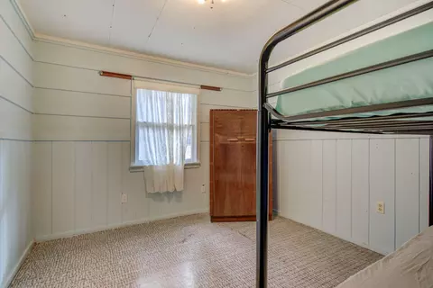 Bedroom - 441 Creekside Rd, Hyampom, CA 96046 photo 1 of 6