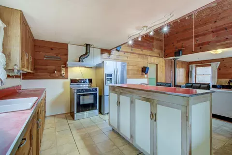 Kitchen - 441 Creekside Rd, Hyampom, CA 96046 photo 5 of 7