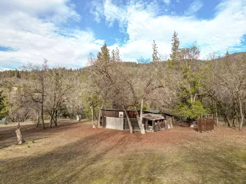 Exterior - 441 Creekside Rd, Hyampom, CA 96046 photo 10 of 12