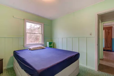 Bedroom - 441 Creekside Rd, Hyampom, CA 96046 photo 5 of 6