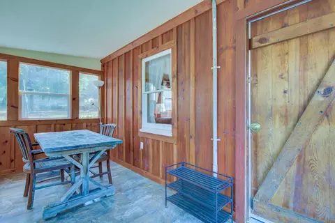 Exterior - 441 Creekside Rd, Hyampom, CA 96046 photo 6 of 12