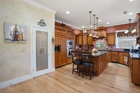 Kitchen - 19640 Dairyland Dr, Redding, CA 96002 photo 1 of 4