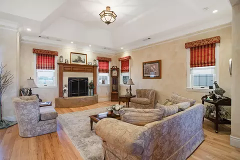 Living - 19640 Dairyland Dr, Redding, CA 96002 photo 1 of 3