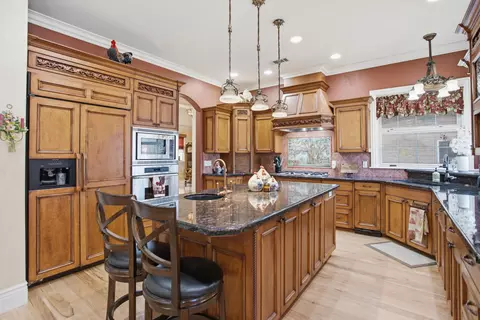 Kitchen - 19640 Dairyland Dr, Redding, CA 96002 photo 2 of 4