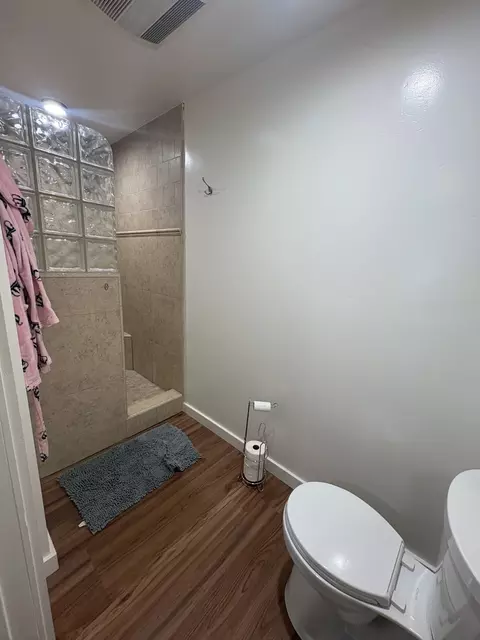 Bath - 25443 Glenburn Rd, Fall River Mills, CA 96028 photo 3 of 3