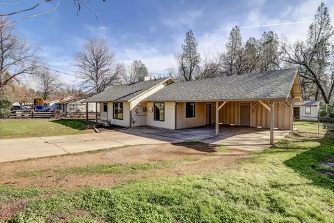 57 Cooper Dr, Redding, CA 96001 photo 5