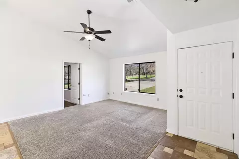 57 Cooper Dr, Redding, CA 96001 photo 6